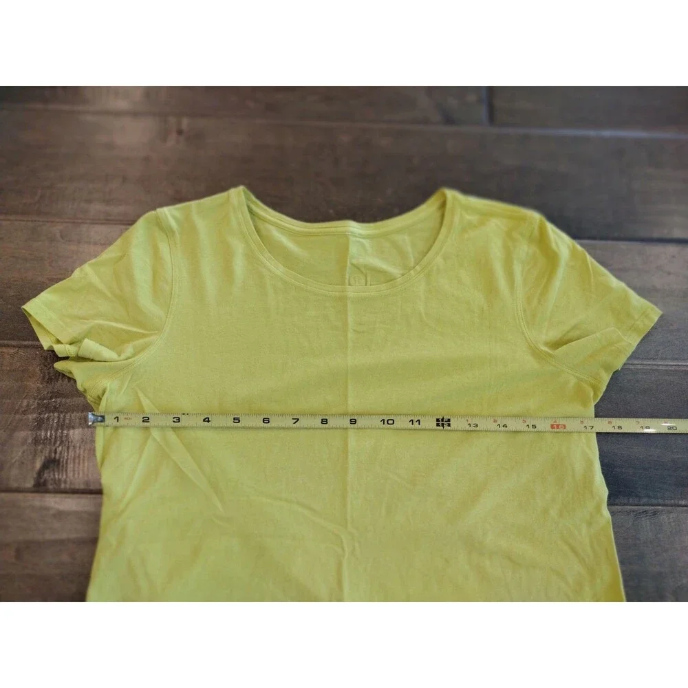 LULULEMON Women's EEUC Love bright yellow short-sleeve t-shirt tee - 4